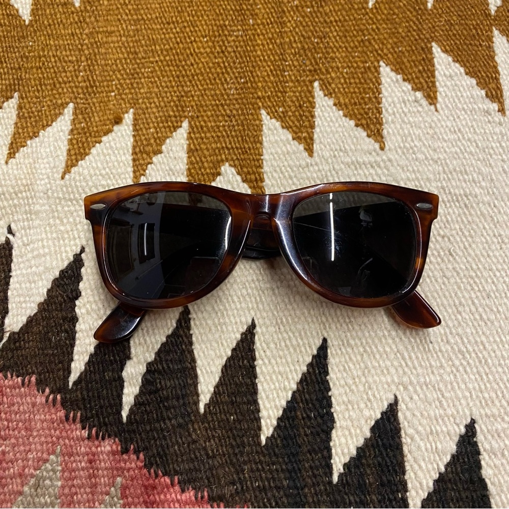 Vintage Ray-Ban Wayfarer Sunglasses